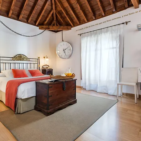 Gar Anat Boutique - Domus Artis Hotell