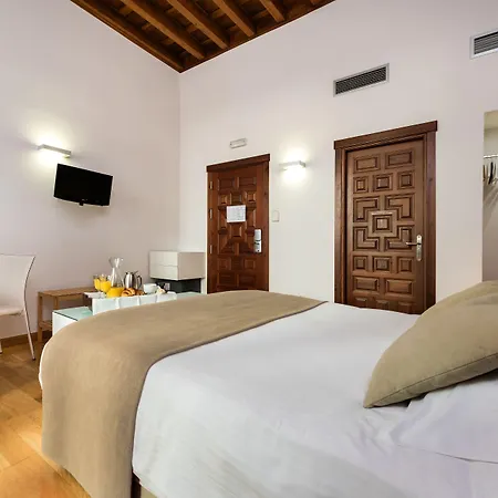Gar Anat Boutique - Domus Artis Hotell